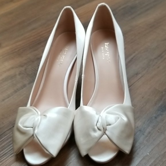 Kate Spade New Yorkcrawford Peeptoe Bow 
